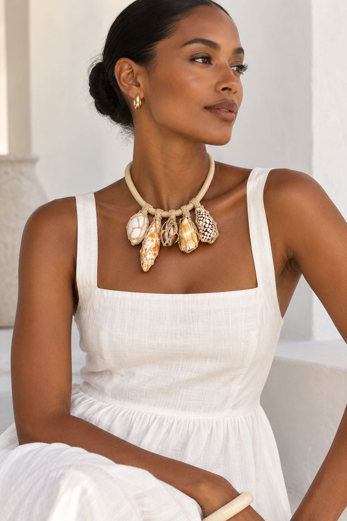 Barnicle Necklace