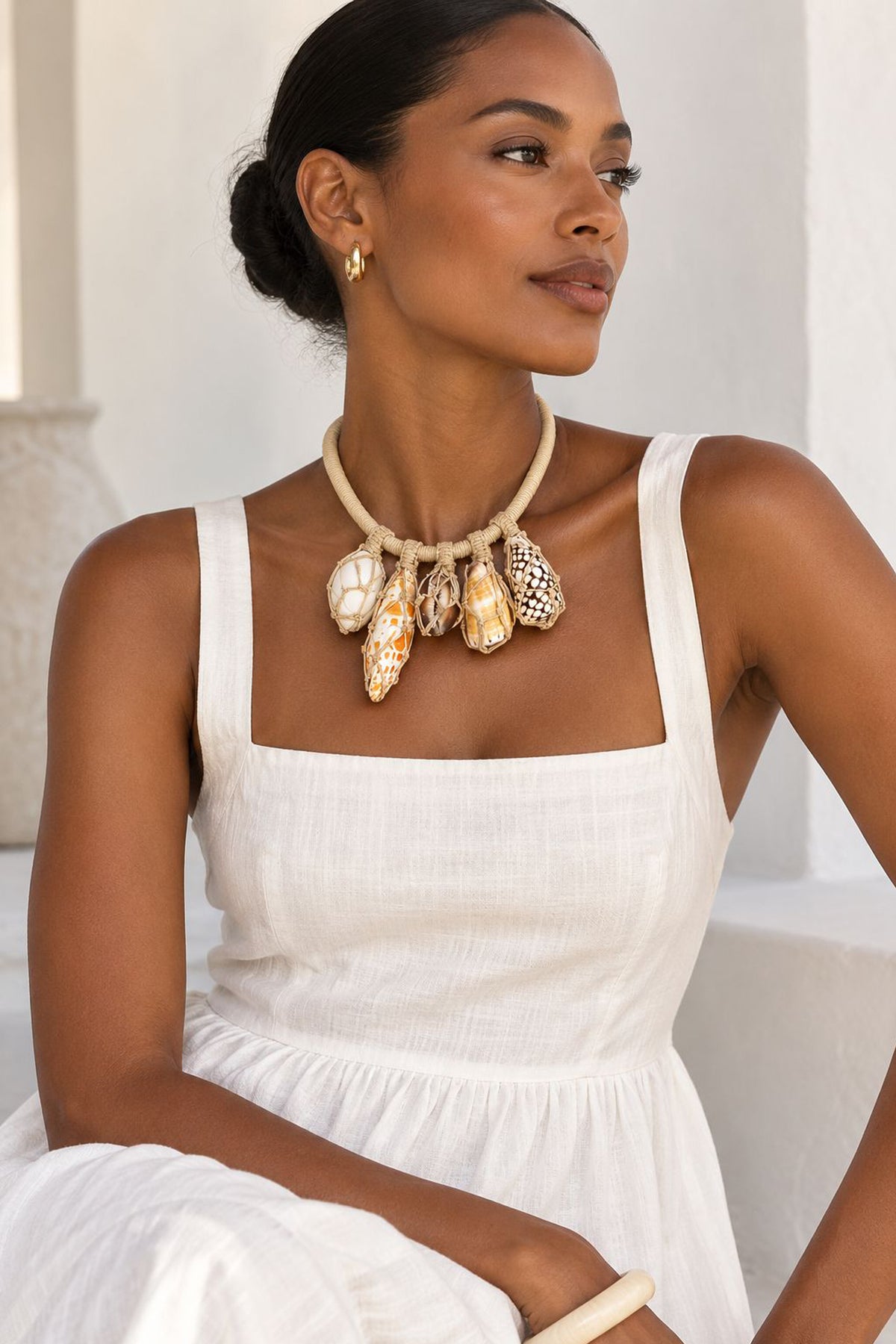 Barnicle Necklace