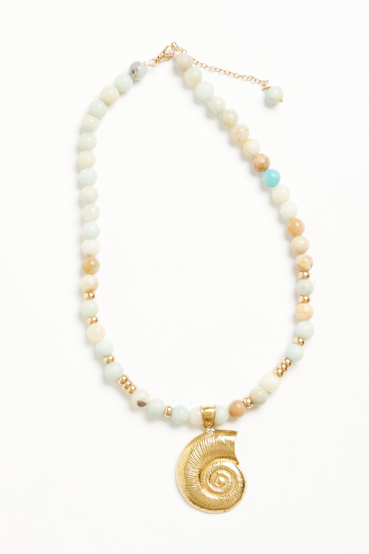 Gardenia Choker