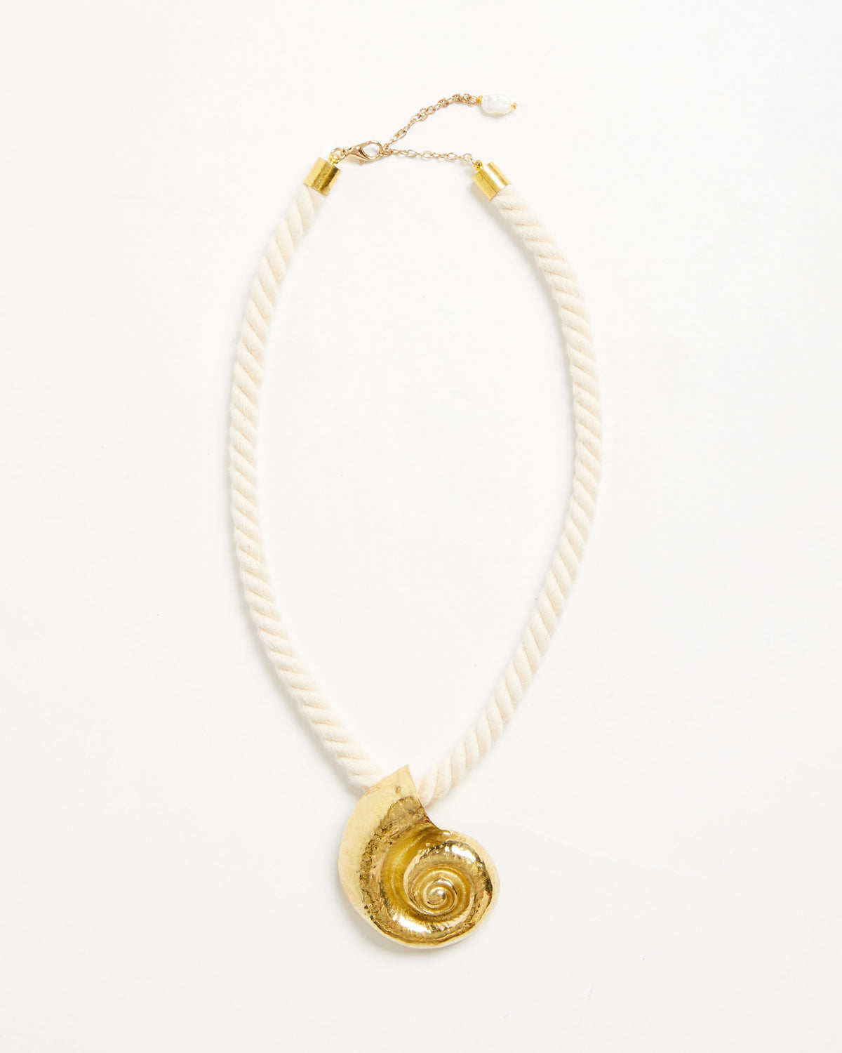 Shelly Rope Choker